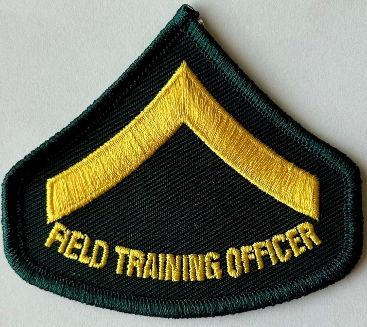 FIELD TRAINING OFFICER, FTO MEDIUM GOLD on SPRUCE GREEN, SOLD in PAIRS - SEW ON.